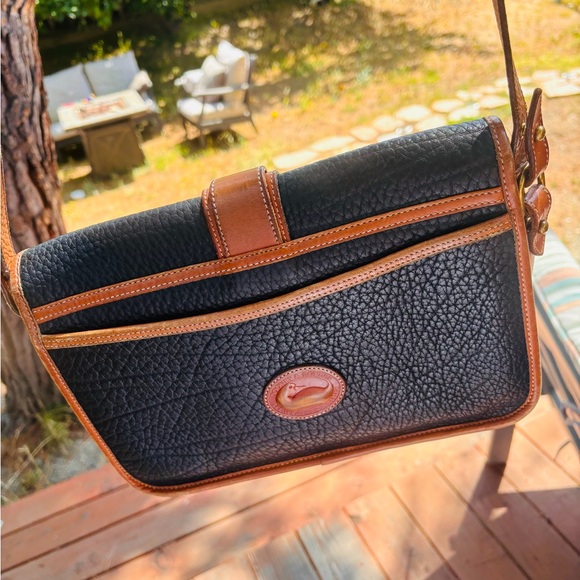 Vintage Dooney & Bourke Leather Crossbody Bag Black Brown - Picture 12 of 12